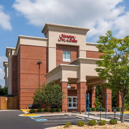 Hampton Inn & Suites Herndon-Reston Экстерьер фото