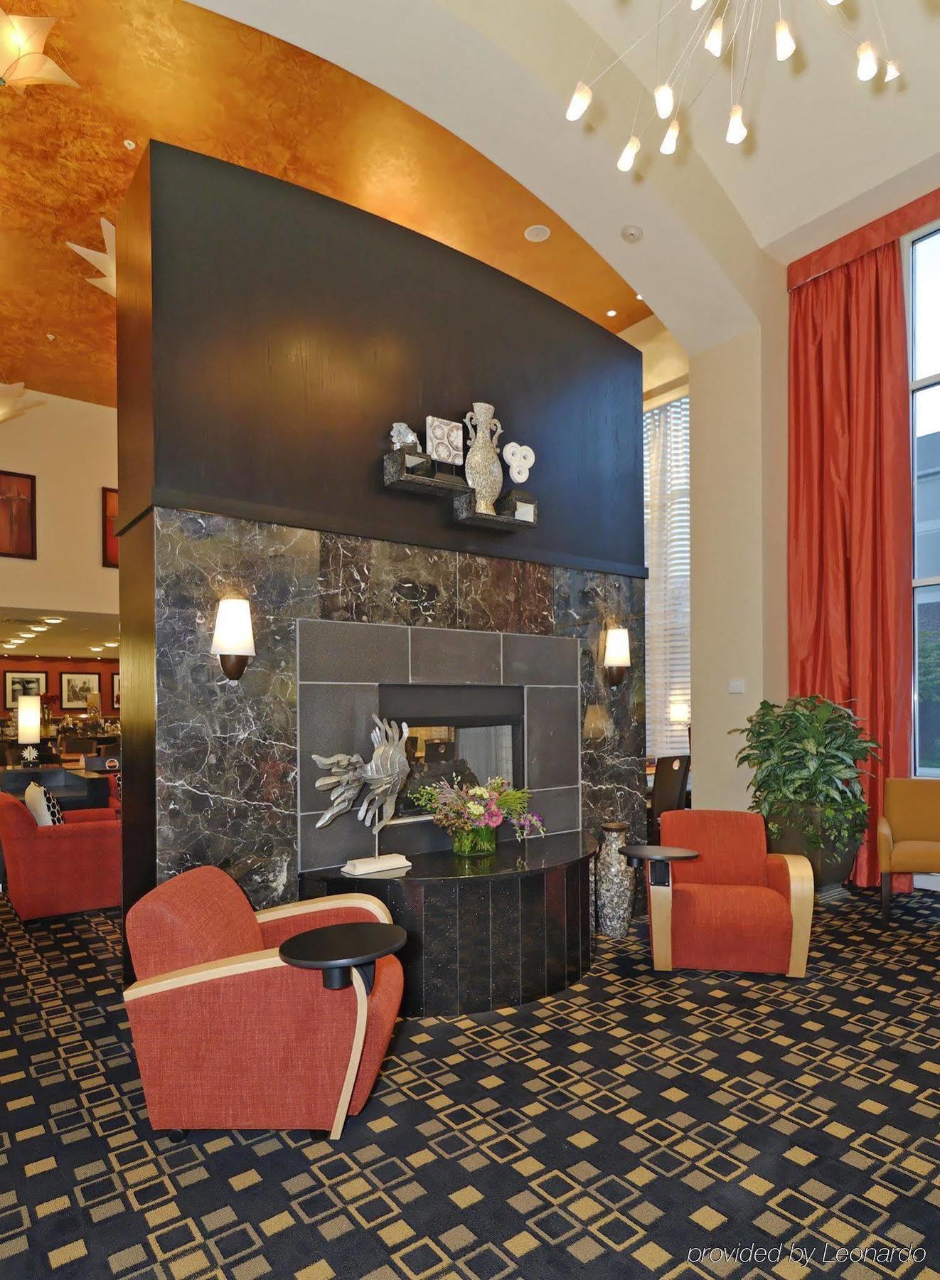 Hampton Inn & Suites Herndon-Reston Экстерьер фото